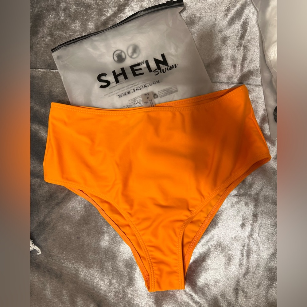 Bikini bottom